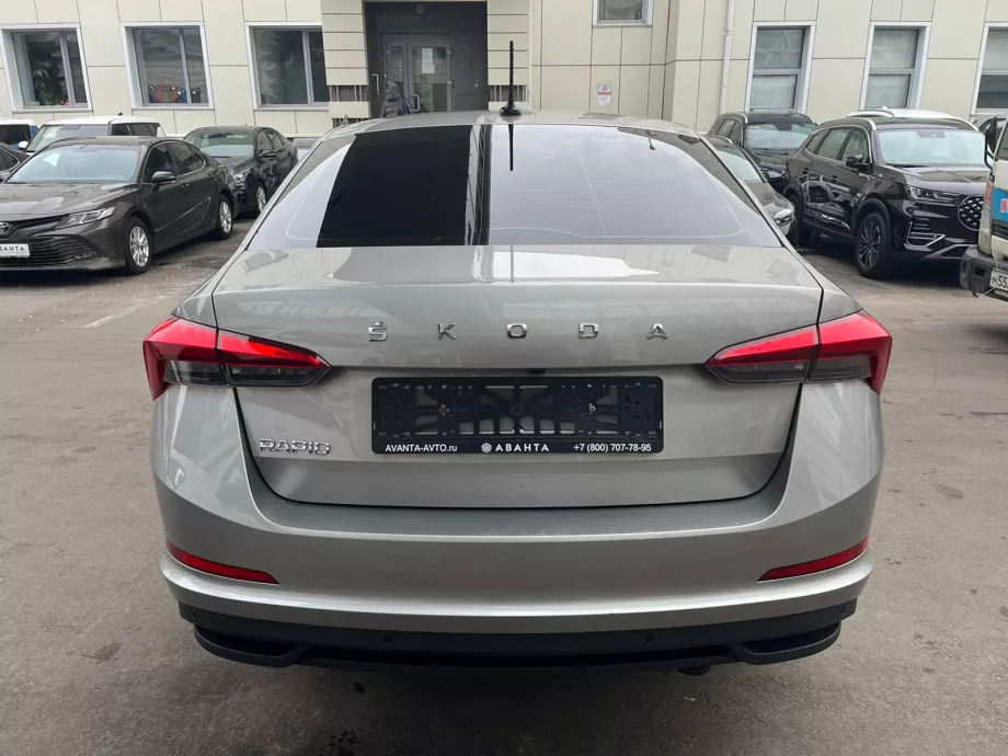 Skoda Rapid 2021