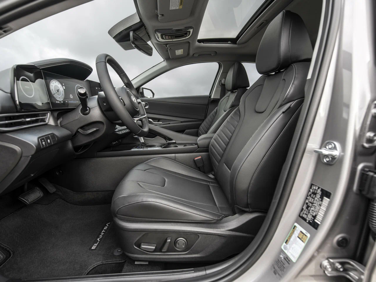 Hyundai Elantra NEW