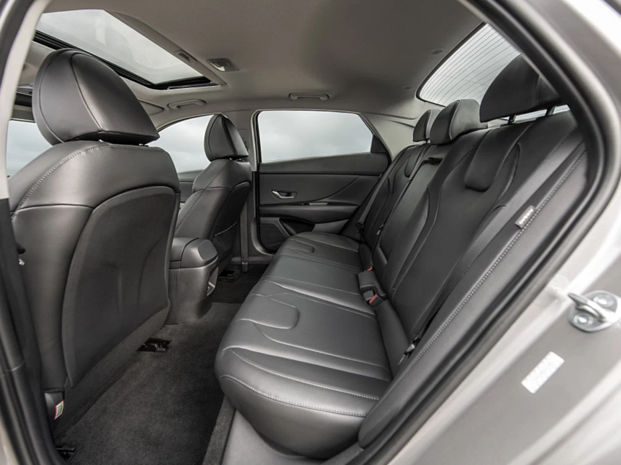 Hyundai Elantra NEW