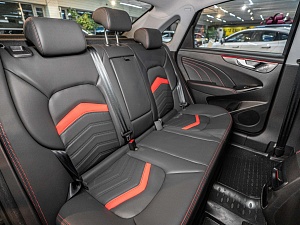 Kaiyi E5 Лакшери Спорт (Luxury Sport) 1.5 CVT
