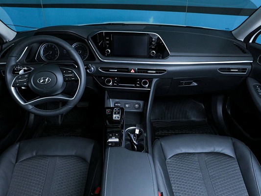 Hyundai Sonata Comfort 2.0 AT 150 л.c. авт. бензин