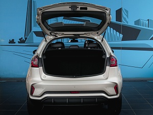 Livan X3 Pro Лакшери 1.5 CVT