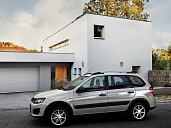 Lada Kalina Cross