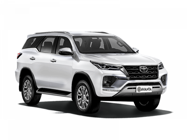 Toyota Fortuner Белый