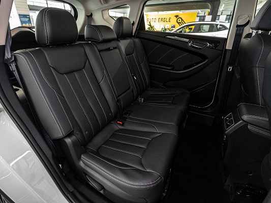 Dongfeng 580 Luxury 1.5 CVT White
