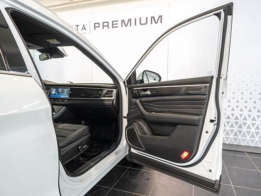 Dongfeng DFSK ix7 Premium 2.0 AT White