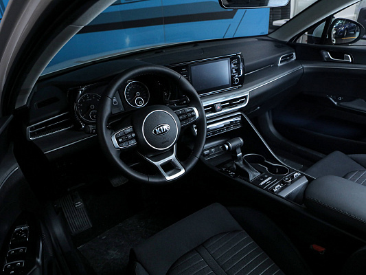 Kia K5 Comfort 2.0 AT 150 л.c. авт. бензин